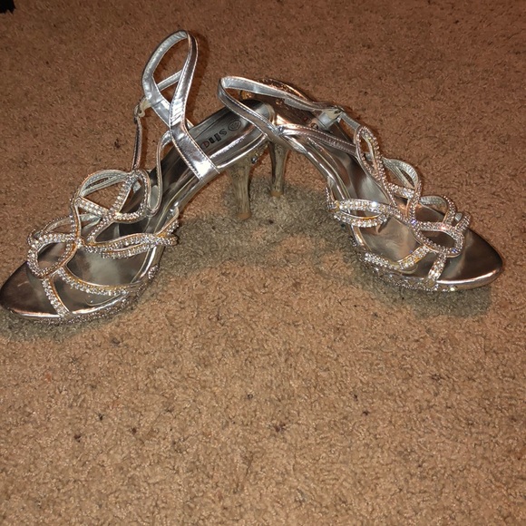 dsw prom shoes